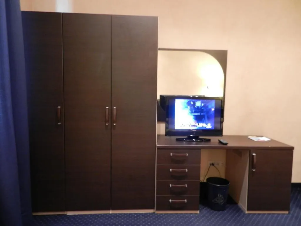 Petit Hotel Piacenza Italy