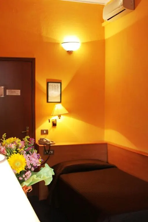 Petit Hotel Piacenza