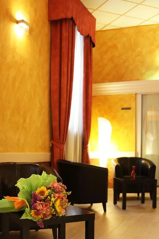 Petit Hotel Piacenza 3*,  Italy