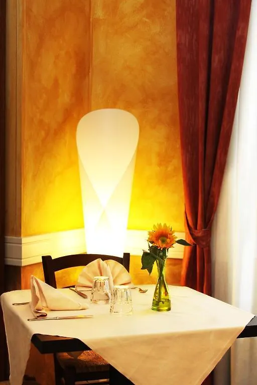 Petit Hotel Piacenza