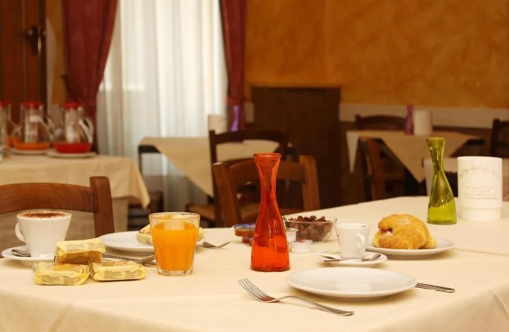 Petit Hotel Piacenza