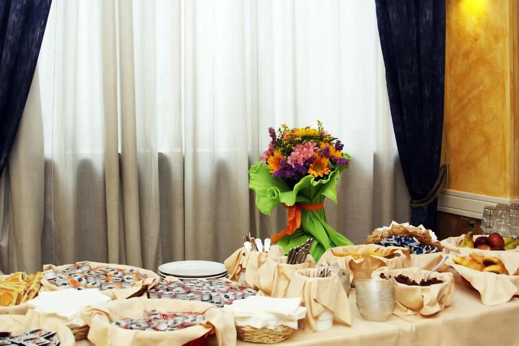 Petit Hotel Piacenza