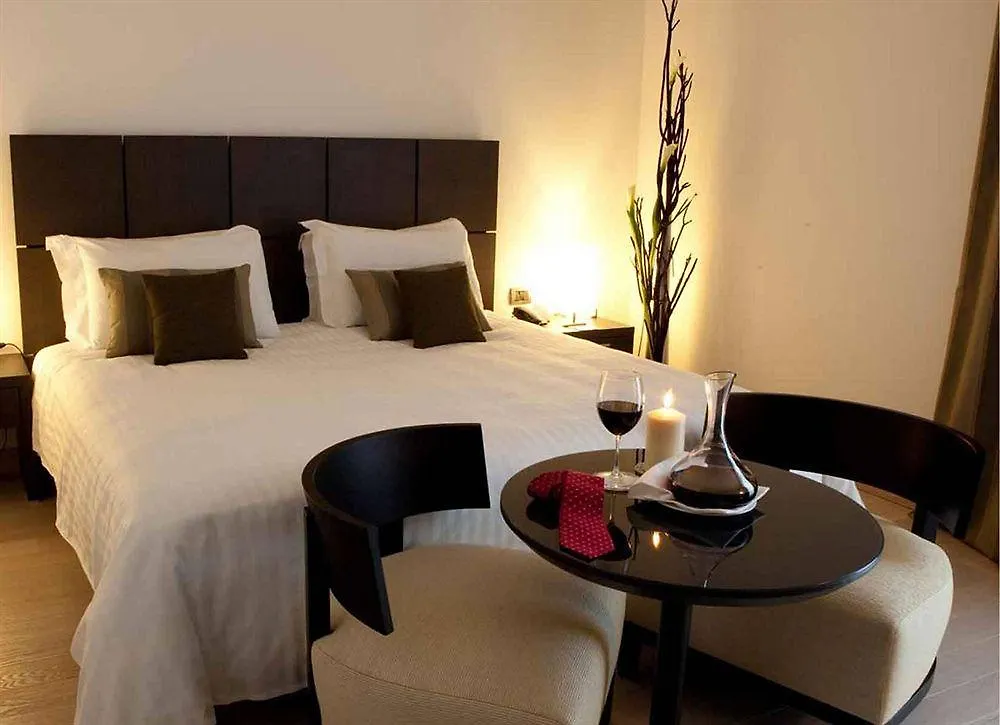 Petit Hotel Piacenza